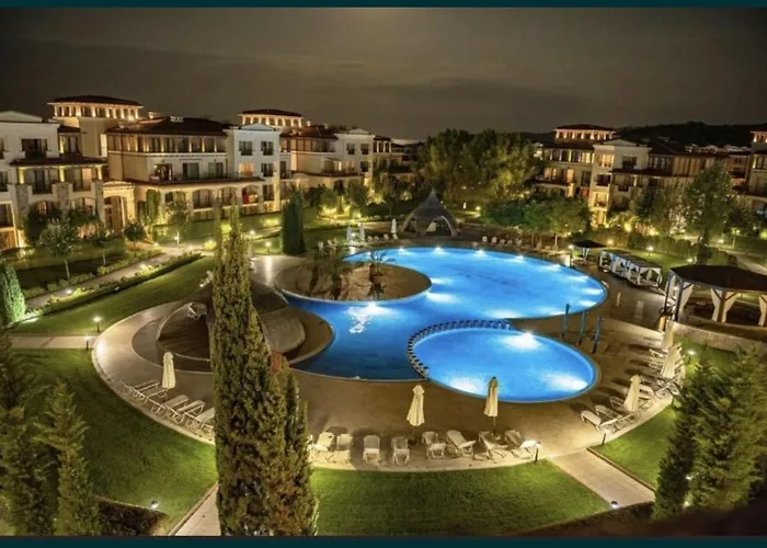 студио в затворен комплекс Blue Apartament